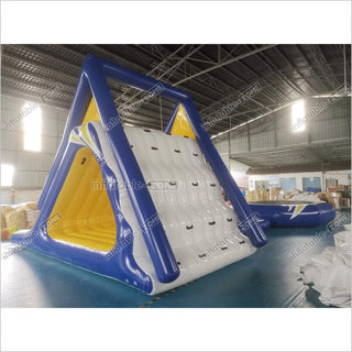 Floating Inflatable Water Park Set Large Water Trampoline With Slides Climbing Water Toy For Sea And Lake