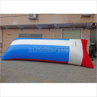 Hot Small Inflatable Water Pillow-Inflatable Water Flip For Water Game