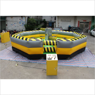 Outdoor Inflatable Wipeout Sports Games Mechanical Inflatable Sweeper Game For Kids And Adults