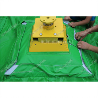 Outdoor Inflatable Wipeout Sports Games Mechanical Inflatable Sweeper Game For Kids And Adults