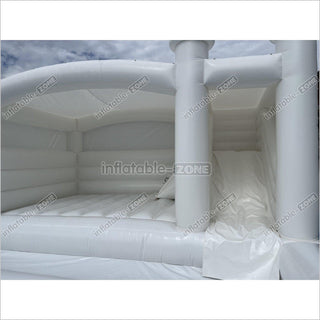 Inflatable White Bounce Castle With Slide Inflatable Water Balloon Pool Jumping House