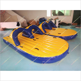 Water Sports Inflatables Bandwagon Towable Inflatable Boat Shoes Big Water Park Flying Water Shoes