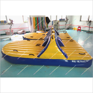 Water Sports Inflatables Bandwagon Towable Inflatable Boat Shoes Big Water Park Flying Water Shoes